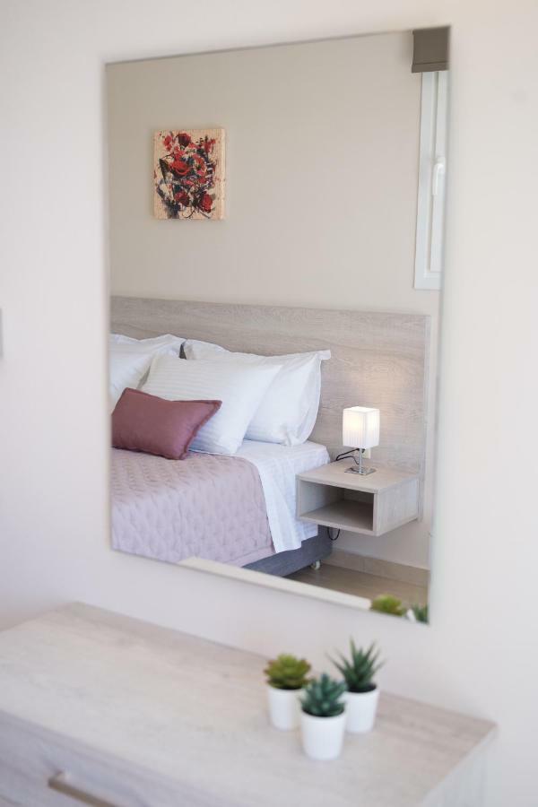 Razáta Rose Maisonette מראה חיצוני תמונה